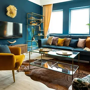 https://newly-renovated-apartment-in-bucharest-old-town.bucharesthotelsnow.com