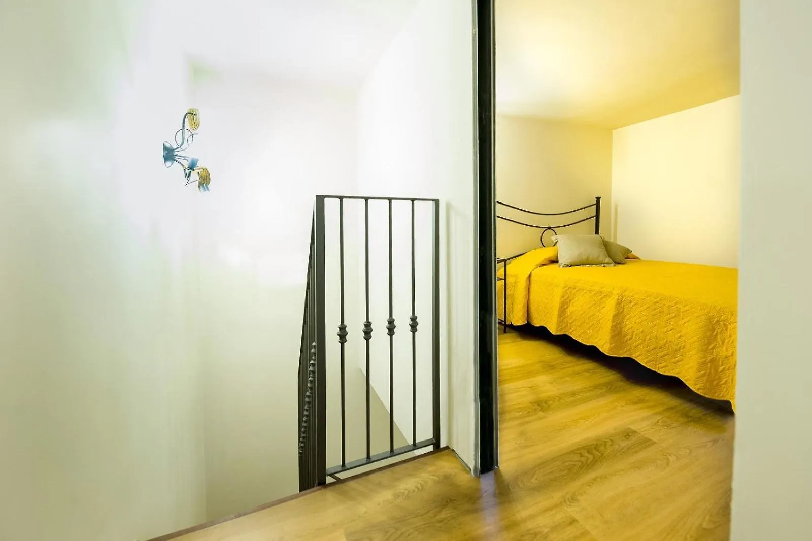 Appartamento Martoglio - Casa Vacanze - Catania 0*,  Italy